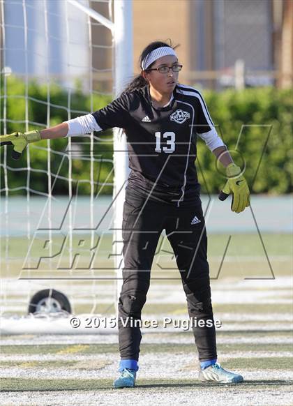 Thumbnail 1 in Maywood vs. Verdugo Hills (CIF LACS D3 Final) photogallery.