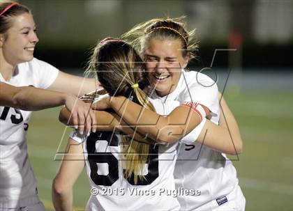 Thumbnail 1 in Maywood vs. Verdugo Hills (CIF LACS D3 Final) photogallery.