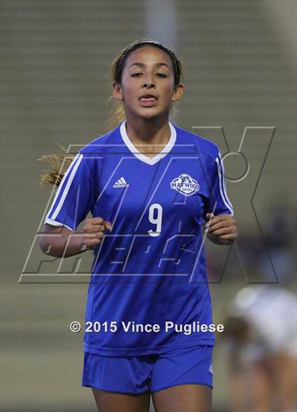 Thumbnail 1 in Maywood vs. Verdugo Hills (CIF LACS D3 Final) photogallery.