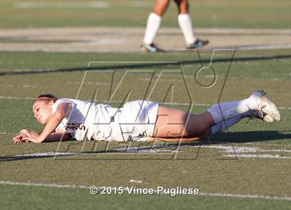 Thumbnail 3 in Maywood vs. Verdugo Hills (CIF LACS D3 Final) photogallery.