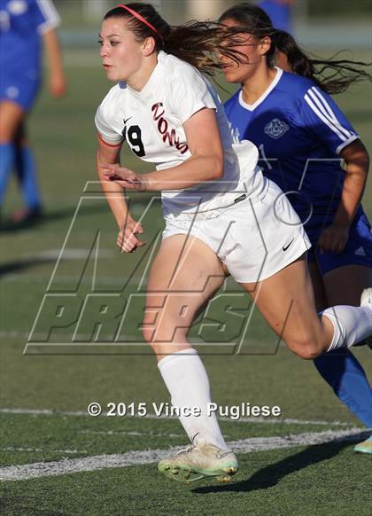 Thumbnail 1 in Maywood vs. Verdugo Hills (CIF LACS D3 Final) photogallery.