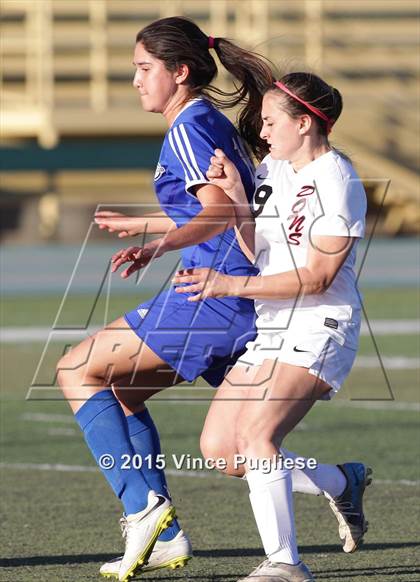 Thumbnail 3 in Maywood vs. Verdugo Hills (CIF LACS D3 Final) photogallery.