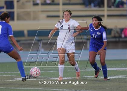 Thumbnail 3 in Maywood vs. Verdugo Hills (CIF LACS D3 Final) photogallery.