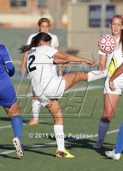 Thumbnail 2 in Maywood vs. Verdugo Hills (CIF LACS D3 Final) photogallery.
