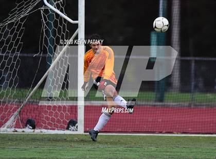 Thumbnail 2 in North Haven @ Cheshire (SCC Div A Semifinal) photogallery.