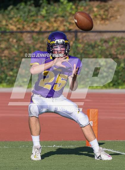 Thumbnail 2 in JV: American @ Kennedy photogallery.