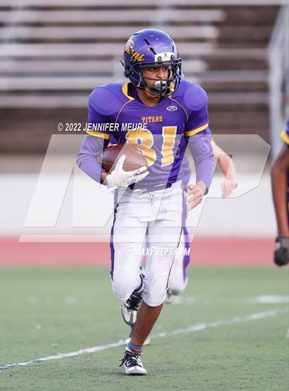Thumbnail 3 in JV: American @ Kennedy photogallery.