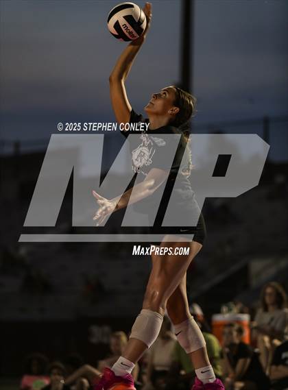 Thumbnail 1 in Pickerington North vs Pleasant (Showdown at Sundown Preview) photogallery.