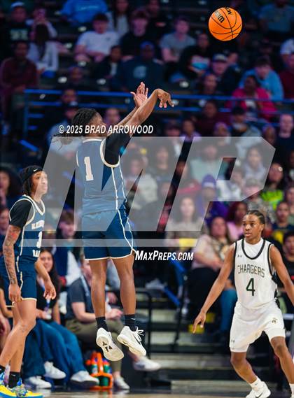 Thumbnail 2 in Reidsville vs Northwood (NCHSAA 2A Final) photogallery.