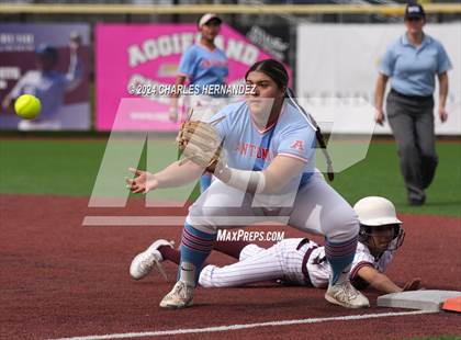 Thumbnail 1 in Antonian Prep vs. Devine (NFCA Leadoff Classic) photogallery.