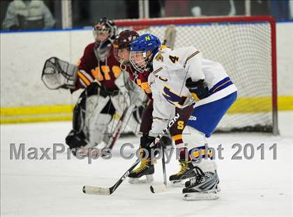 Thumbnail 2 in Sheehan vs. Newington/Berlin (CIAC Division 3 First Round) photogallery.
