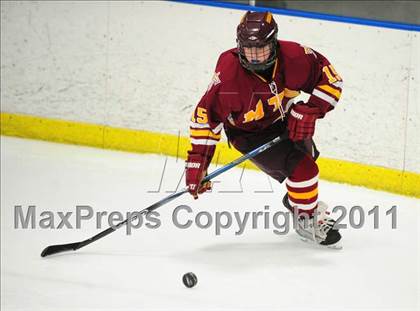 Thumbnail 3 in Sheehan vs. Newington/Berlin (CIAC Division 3 First Round) photogallery.