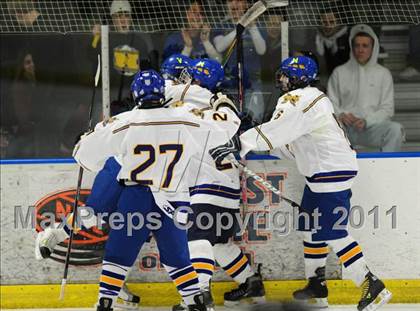 Thumbnail 3 in Sheehan vs. Newington/Berlin (CIAC Division 3 First Round) photogallery.