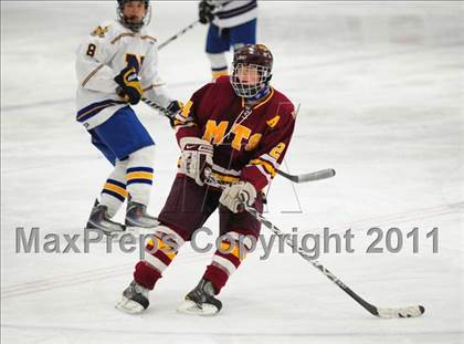Thumbnail 1 in Sheehan vs. Newington/Berlin (CIAC Division 3 First Round) photogallery.