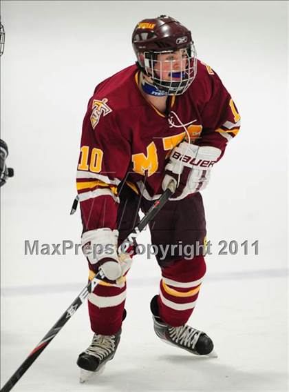 Thumbnail 2 in Sheehan vs. Newington/Berlin (CIAC Division 3 First Round) photogallery.