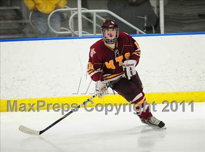 Thumbnail 2 in Sheehan vs. Newington/Berlin (CIAC Division 3 First Round) photogallery.