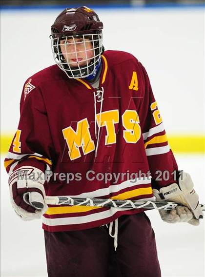 Thumbnail 2 in Sheehan vs. Newington/Berlin (CIAC Division 3 First Round) photogallery.