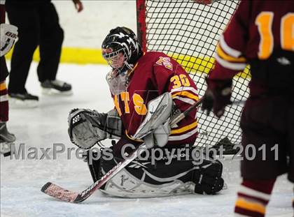 Thumbnail 1 in Sheehan vs. Newington/Berlin (CIAC Division 3 First Round) photogallery.