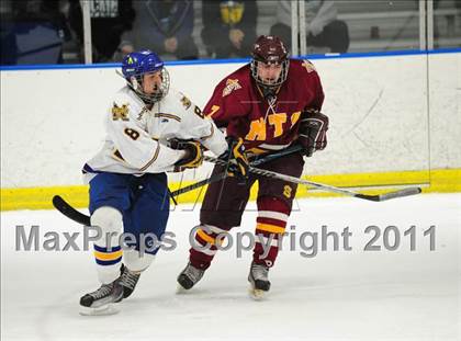 Thumbnail 3 in Sheehan vs. Newington/Berlin (CIAC Division 3 First Round) photogallery.