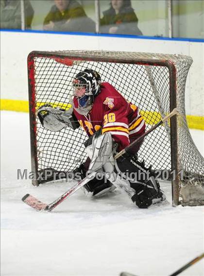 Thumbnail 2 in Sheehan vs. Newington/Berlin (CIAC Division 3 First Round) photogallery.