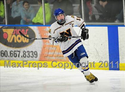 Thumbnail 1 in Sheehan vs. Newington/Berlin (CIAC Division 3 First Round) photogallery.