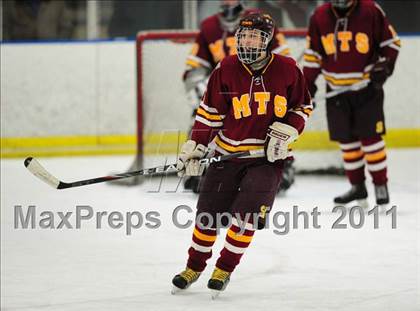 Thumbnail 2 in Sheehan vs. Newington/Berlin (CIAC Division 3 First Round) photogallery.