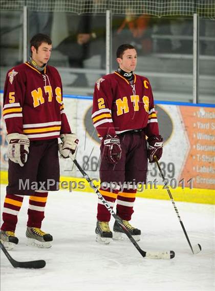 Thumbnail 1 in Sheehan vs. Newington/Berlin (CIAC Division 3 First Round) photogallery.