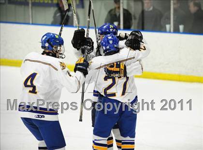 Thumbnail 3 in Sheehan vs. Newington/Berlin (CIAC Division 3 First Round) photogallery.