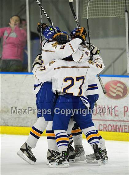 Thumbnail 2 in Sheehan vs. Newington/Berlin (CIAC Division 3 First Round) photogallery.