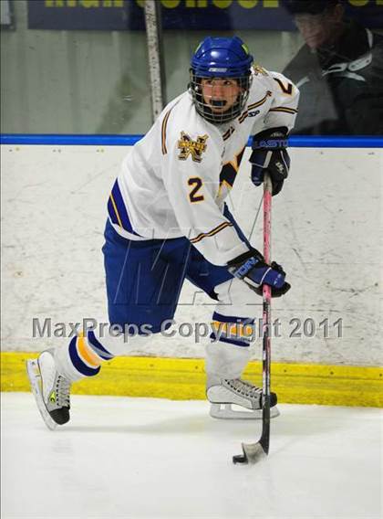 Thumbnail 2 in Sheehan vs. Newington/Berlin (CIAC Division 3 First Round) photogallery.