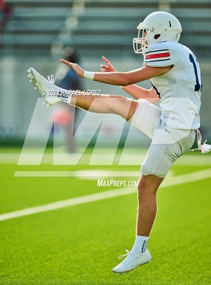 Thumbnail 1 in Atascocita vs King (B Team) photogallery.