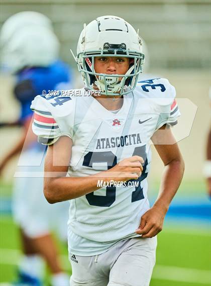Thumbnail 1 in Atascocita vs King (B Team) photogallery.