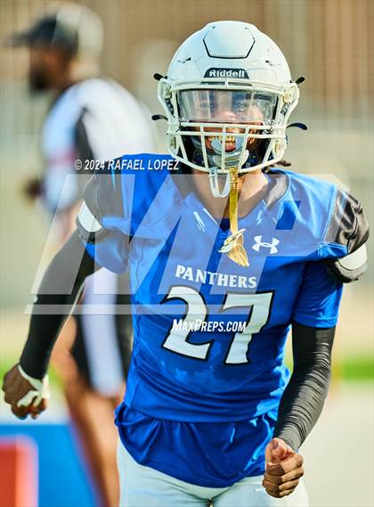 Thumbnail 3 in Atascocita vs King (B Team) photogallery.