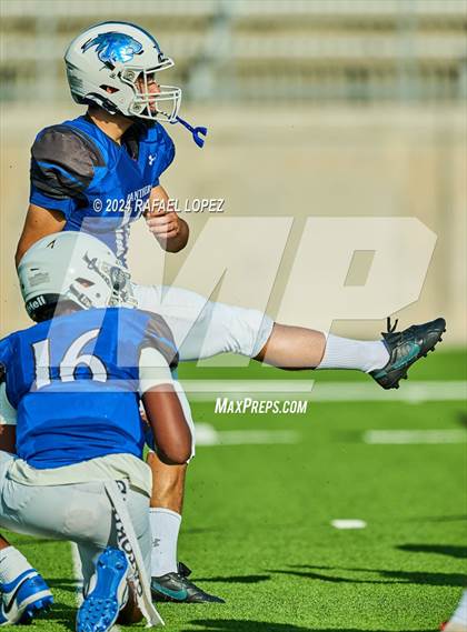 Thumbnail 3 in Atascocita vs King (B Team) photogallery.