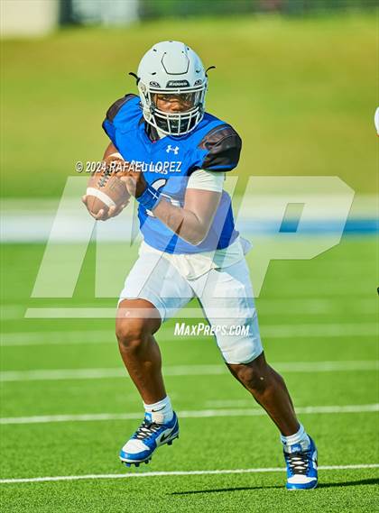 Thumbnail 2 in Atascocita vs King (B Team) photogallery.