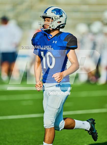 Thumbnail 1 in Atascocita vs King (B Team) photogallery.