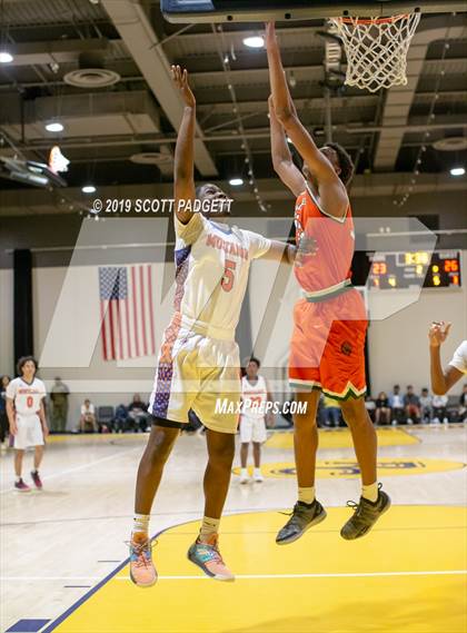 Thumbnail 2 in Poly vs. Roosevelt (Rancho Christian Eagles Showcase) photogallery.