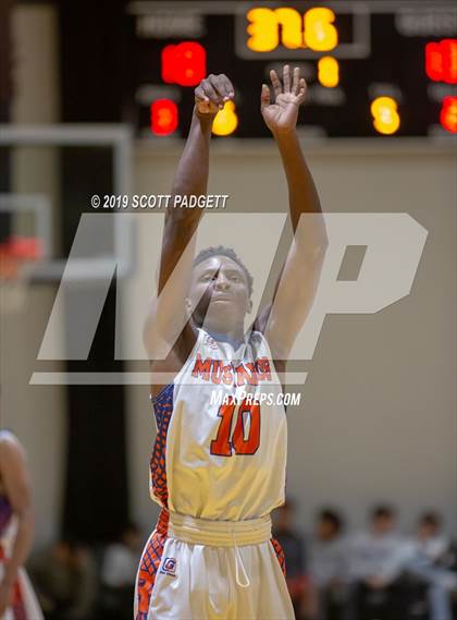 Thumbnail 3 in Poly vs. Roosevelt (Rancho Christian Eagles Showcase) photogallery.
