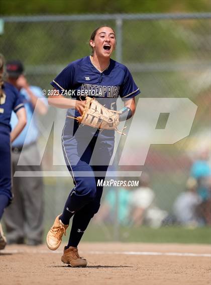 Thumbnail 3 in Duchesne vs Enterprise (UHSAA 2A Semifinal) photogallery.
