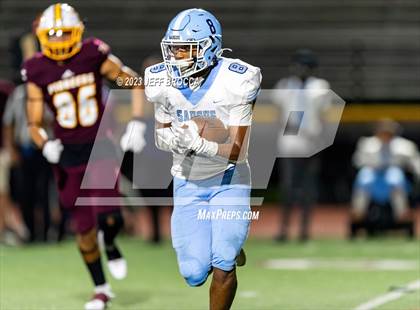 Thumbnail 3 in Saugus @ Simi Valley photogallery.