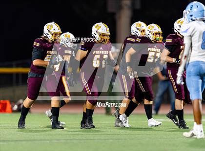 Thumbnail 3 in Saugus @ Simi Valley photogallery.