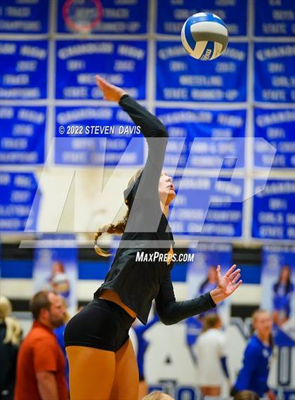 Thumbnail 1 in Gilbert vs. Highland photogallery.