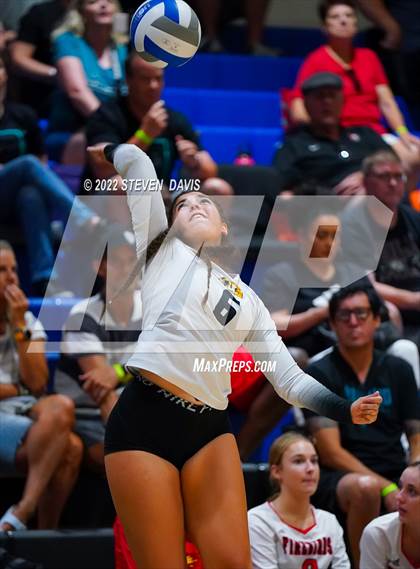 Thumbnail 3 in Gilbert vs. Highland photogallery.