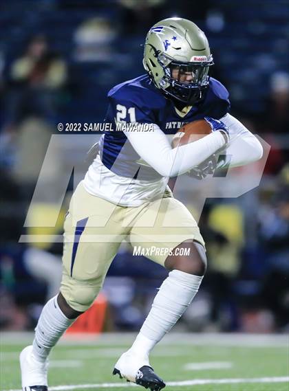 Thumbnail 3 in Birmingham vs Laguna Hills (Division 3-A SoCal  Regional Final) photogallery.