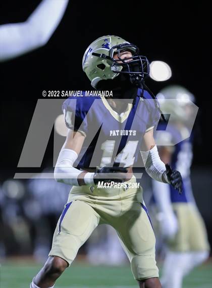 Thumbnail 3 in Birmingham vs Laguna Hills (Division 3-A SoCal  Regional Final) photogallery.
