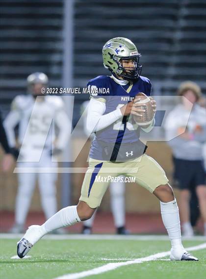 Thumbnail 2 in Birmingham vs Laguna Hills (Division 3-A SoCal  Regional Final) photogallery.