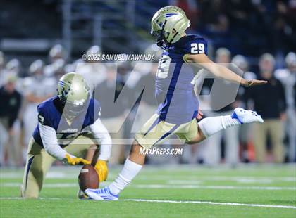 Thumbnail 2 in Birmingham vs Laguna Hills (Division 3-A SoCal  Regional Final) photogallery.