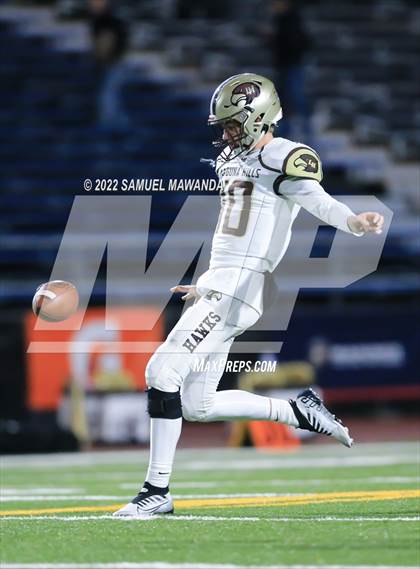Thumbnail 2 in Birmingham vs Laguna Hills (Division 3-A SoCal  Regional Final) photogallery.