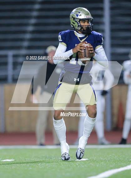 Thumbnail 3 in Birmingham vs Laguna Hills (Division 3-A SoCal  Regional Final) photogallery.