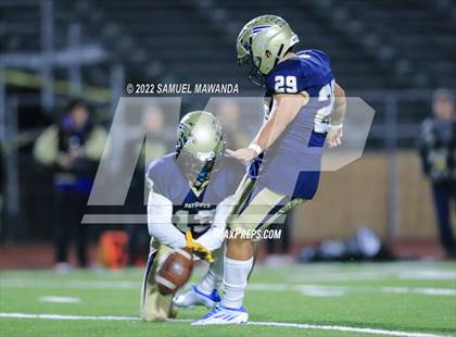 Thumbnail 3 in Birmingham vs Laguna Hills (Division 3-A SoCal  Regional Final) photogallery.